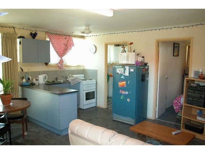 4/18 Carder Avenue, Seaford VIC 3198