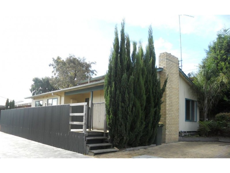 1/7 Mountain View Crescent, Seaford VIC 3198