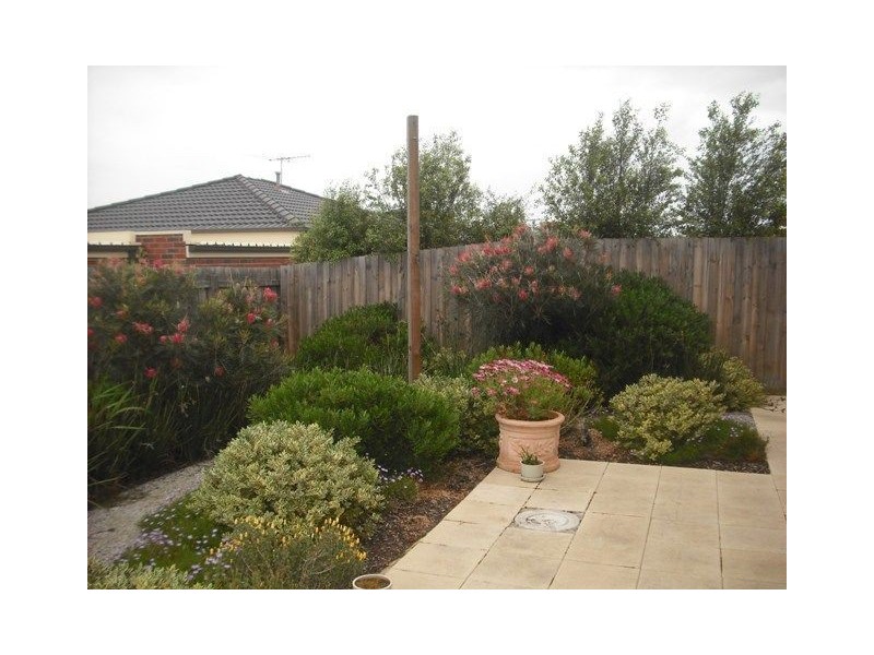 18/85 Ashleigh Avenue, Frankston VIC 3199