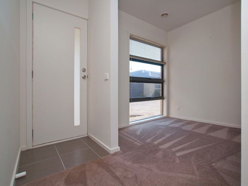 10/110 Bungower Road, Mornington VIC 3931