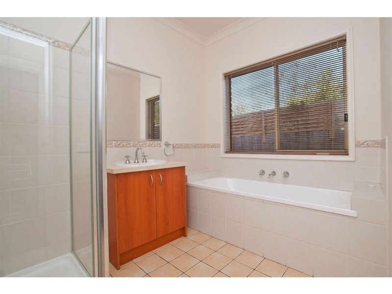 8 Crestview Court, Frankston South VIC 3199