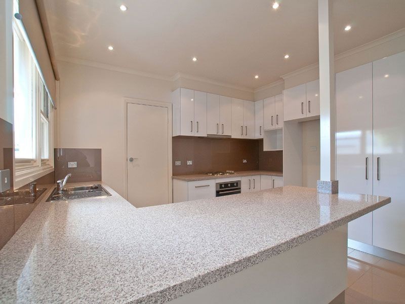 2/38 Cliff Road, Frankston VIC 3199