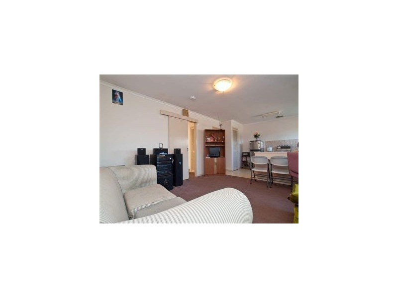 13/15-19 Cricklewood Avenue, Frankston VIC 3199