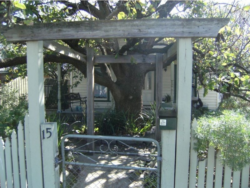 15 Centenary Street, Seaford VIC 3198