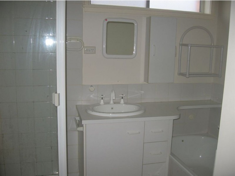 8 Gaskin Avenue, Hastings VIC 3915