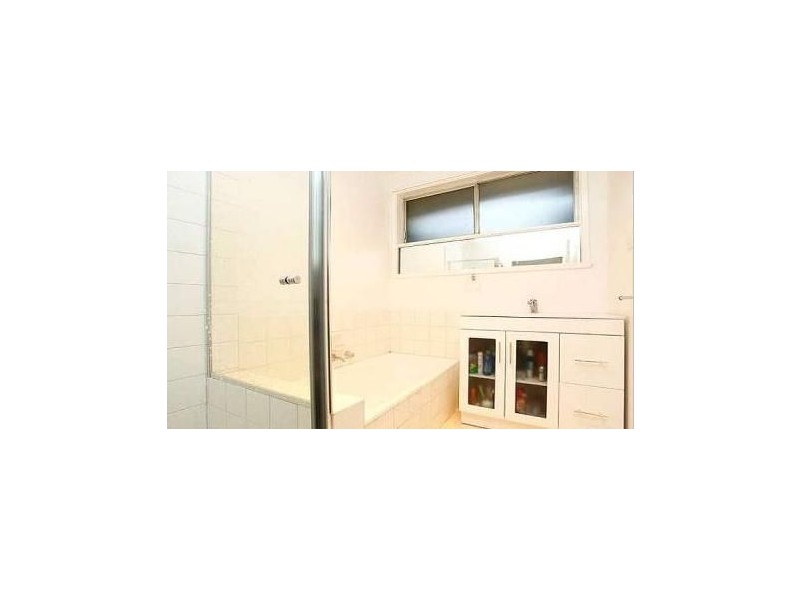 10/19-21 Reservoir Road, Frankston VIC 3199