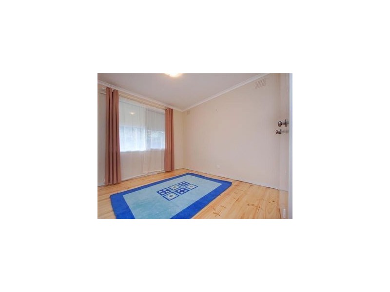 2/11 Long Street, Frankston VIC 3199