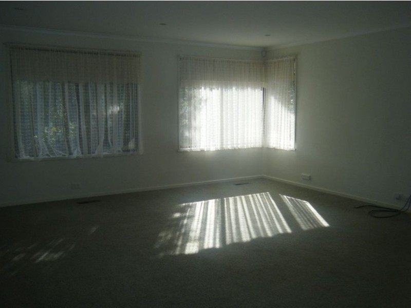 6 Murndal Court, Frankston South VIC 3199