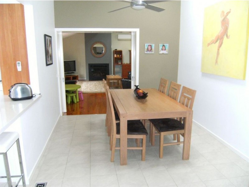 11 Piper Crescent, Frankston South VIC 3199