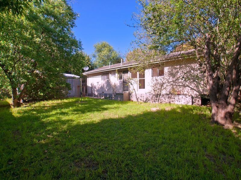 15 Berberis Crescent, Frankston VIC 3199