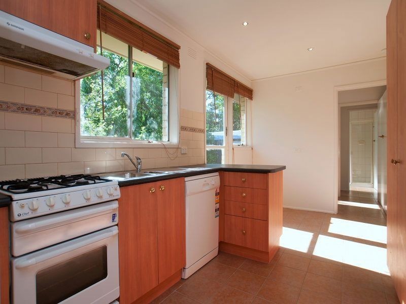 15 Berberis Crescent, Frankston VIC 3199