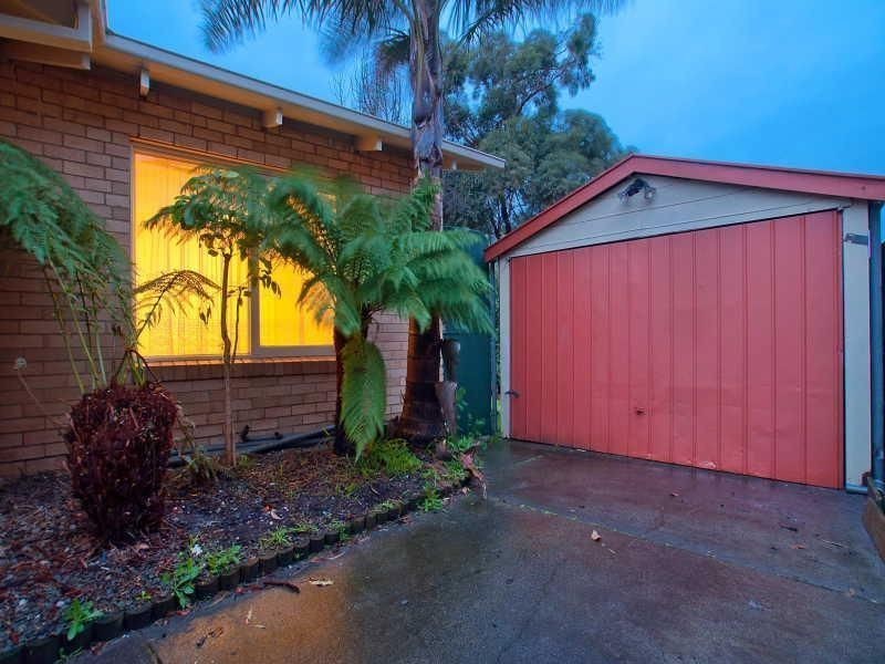 4 Paisley Drive, Frankston VIC 3199