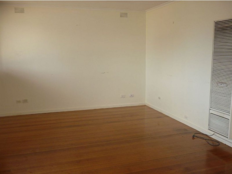 7 Lynn Street, Seaford VIC 3198