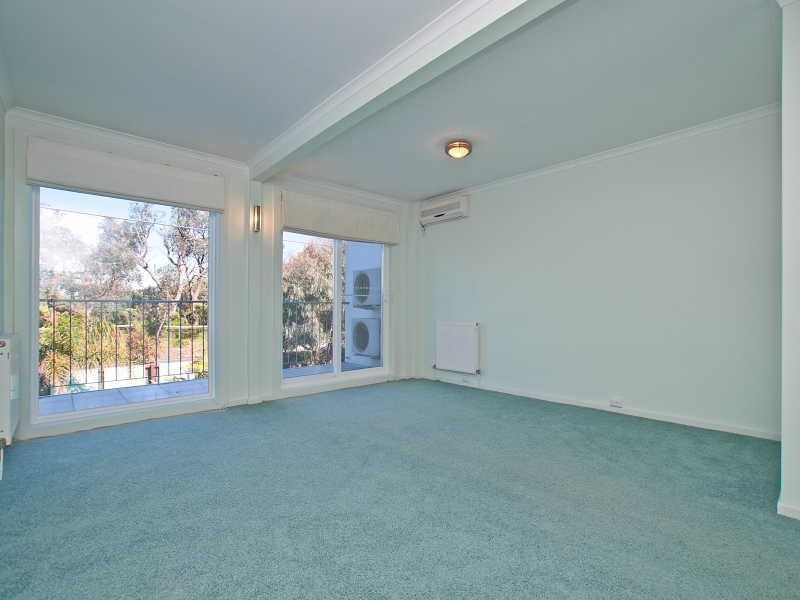 2/267 Nepean Highway, Seaford VIC 3198