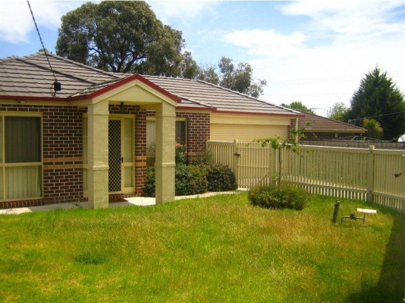 2 Japonica Street, Frankston South VIC 3199