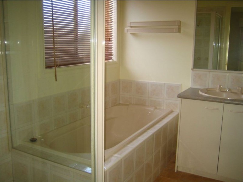 2 Japonica Street, Frankston South VIC 3199