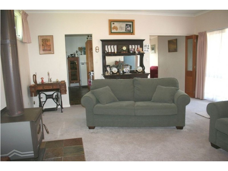 29 Summit Road, Frankston VIC 3199