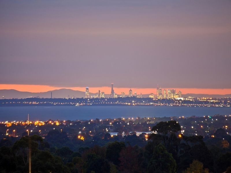 18 Bangor Drive, Frankston VIC 3199