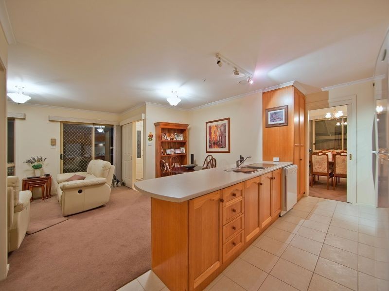 18 Bangor Drive, Frankston VIC 3199