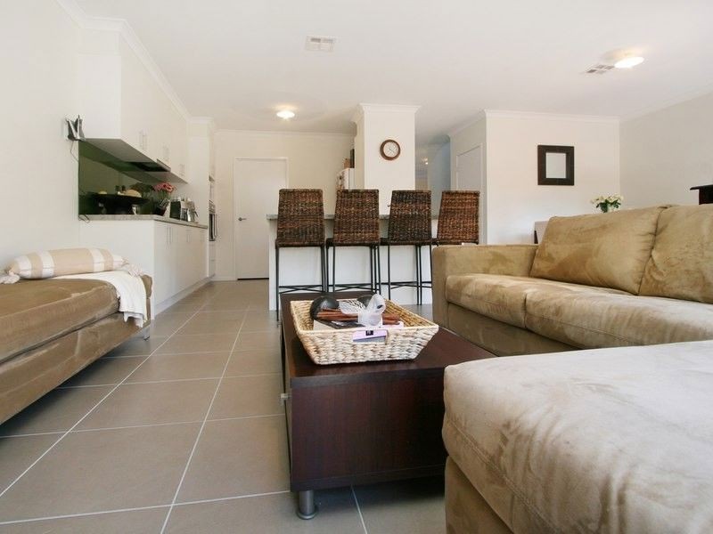 19 Reid Street, Frankston VIC 3199