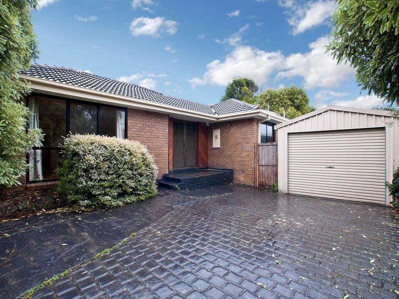 8 Burswood Close, Frankston South VIC 3199
