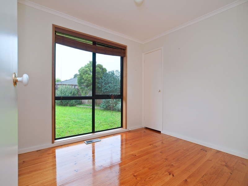 8 Burswood Close, Frankston South VIC 3199