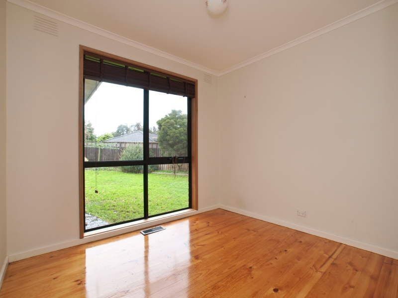 8 Burswood Close, Frankston South VIC 3199