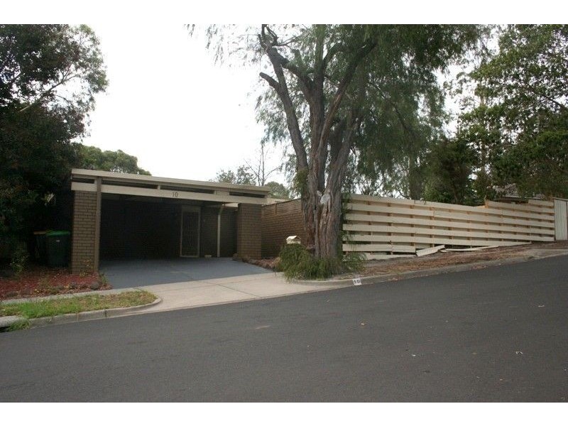 10 Benanee Drive, Frankston VIC 3199