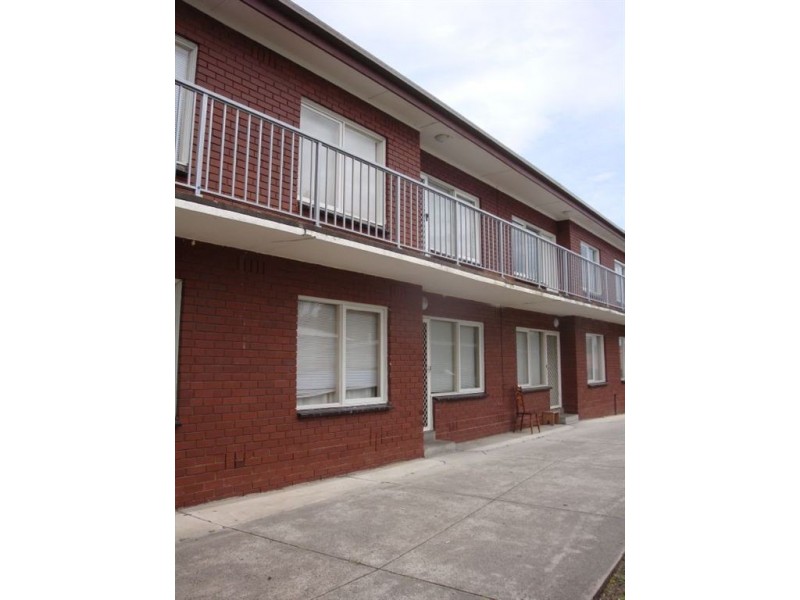 2/20 Bradshaw Street, Frankston VIC 3199