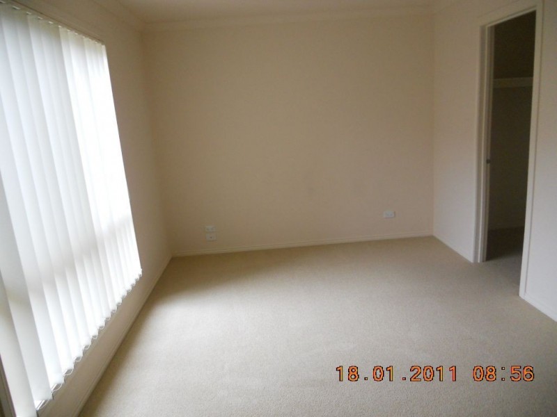 6 Meadow Crest Circuit, Mount Martha VIC 3934