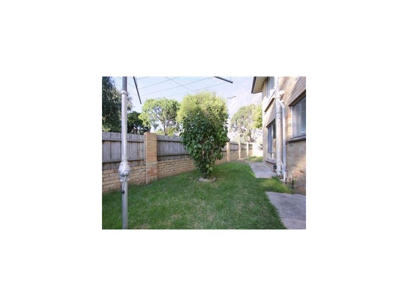 1/40 Genista Street, Frankston South VIC 3199