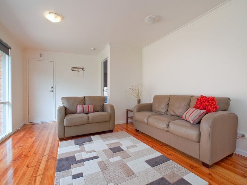 35 Whitford Way, Frankston VIC 3199