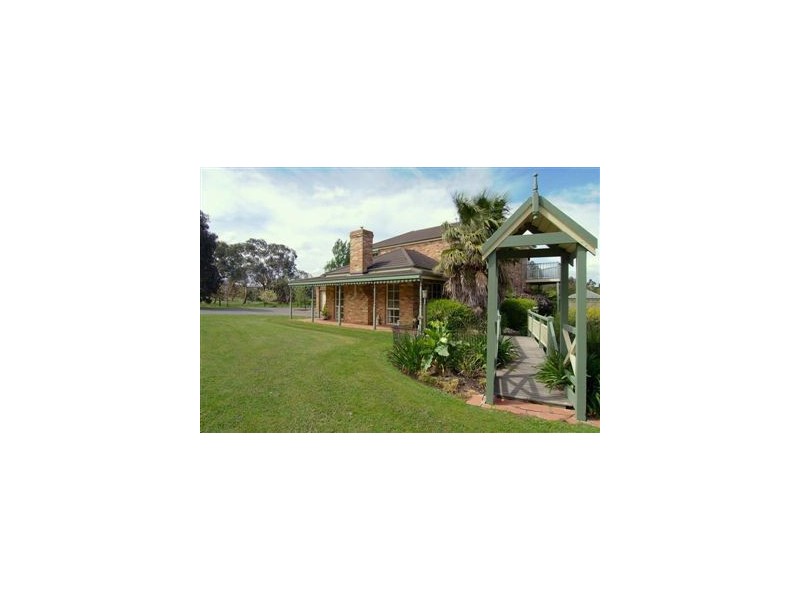 14 Crofters Hill Way, Somerville VIC 3912