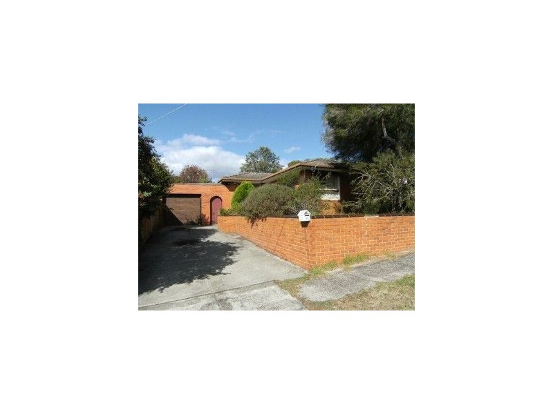 32 Wynden Drive, Frankston VIC 3199