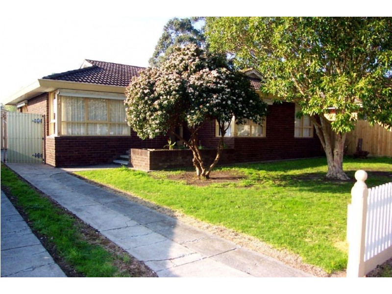 33 Jacana Avenue, Frankston VIC 3199