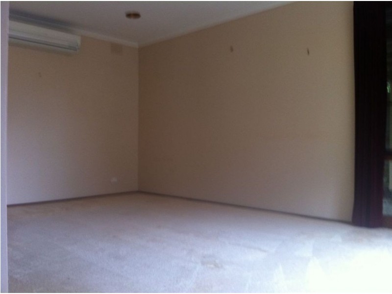 12 Warrawee Circuit, Frankston VIC 3199