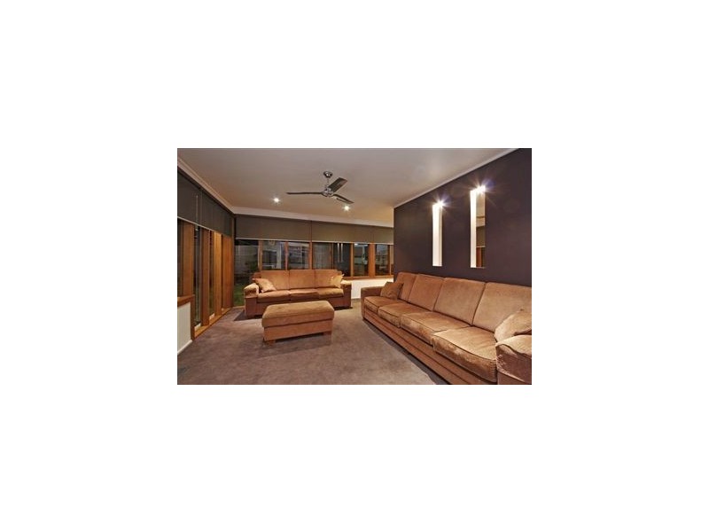 22 Lindrum Road, Frankston VIC 3199