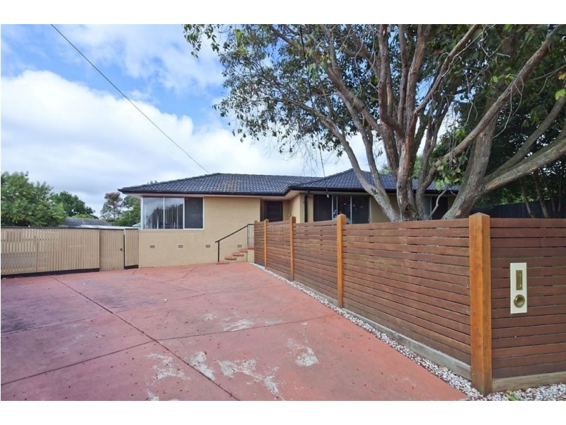 5 Eula Court, Frankston VIC 3199