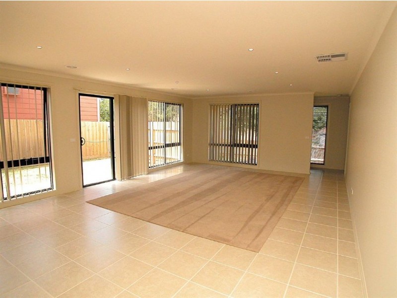 1B Nabilla Avenue, Seaford VIC 3198