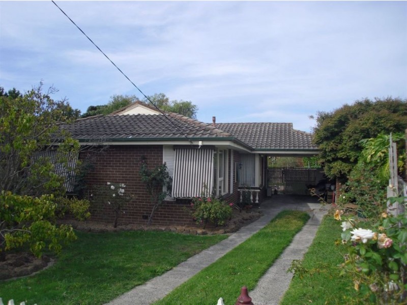 5 Clover Court, Frankston VIC 3199