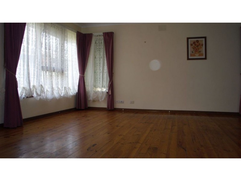 5 Clover Court, Frankston VIC 3199