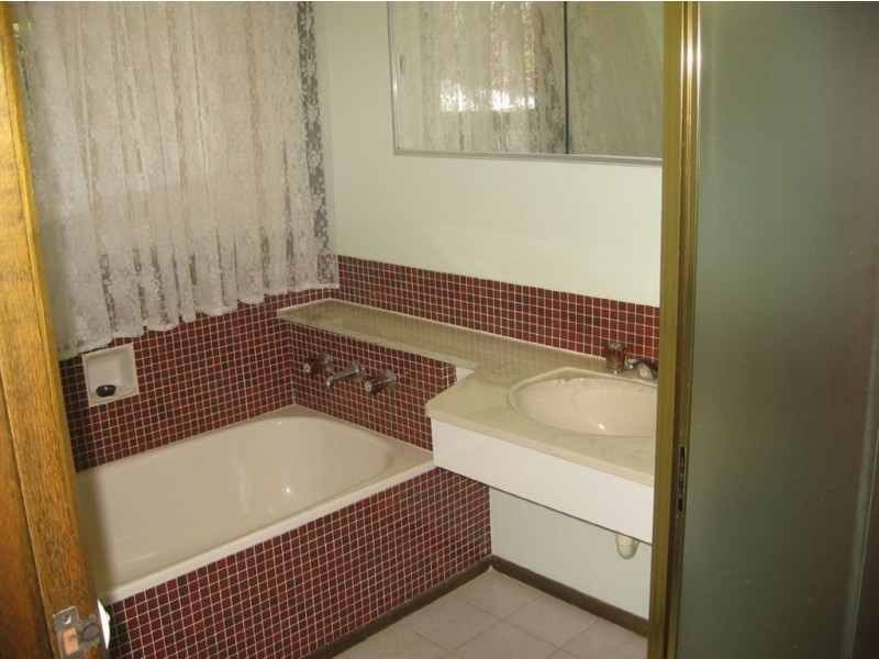 11 Goldborough Court, Frankston South VIC 3199