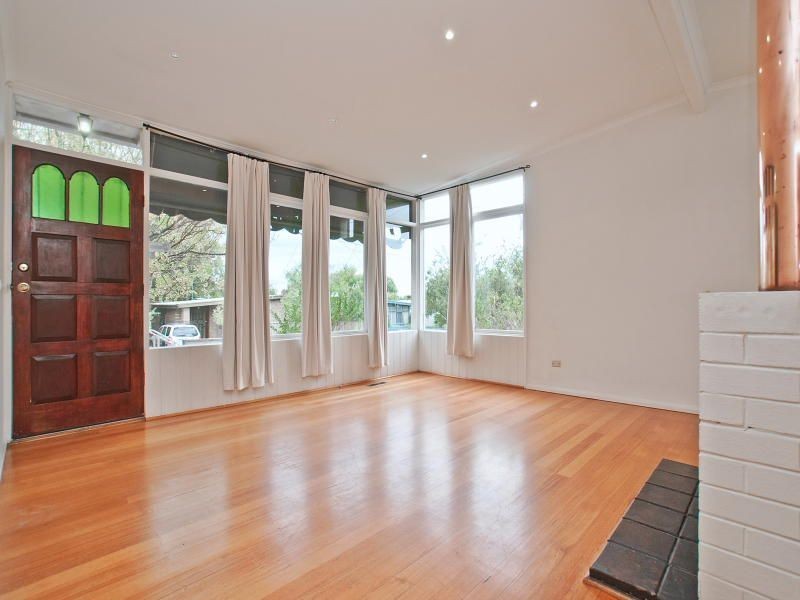 2 Clarke Street, Frankston VIC 3199
