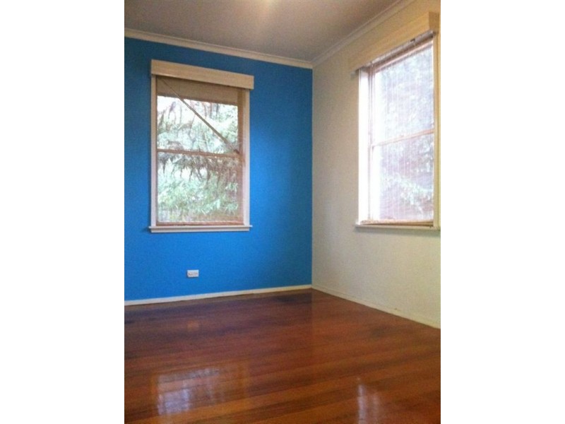 10 Hodgins Crescent, Frankston North VIC 3200