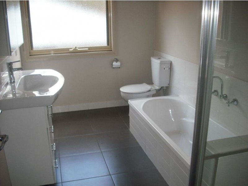 2/44 Frankston Flinders Road, Frankston VIC 3199