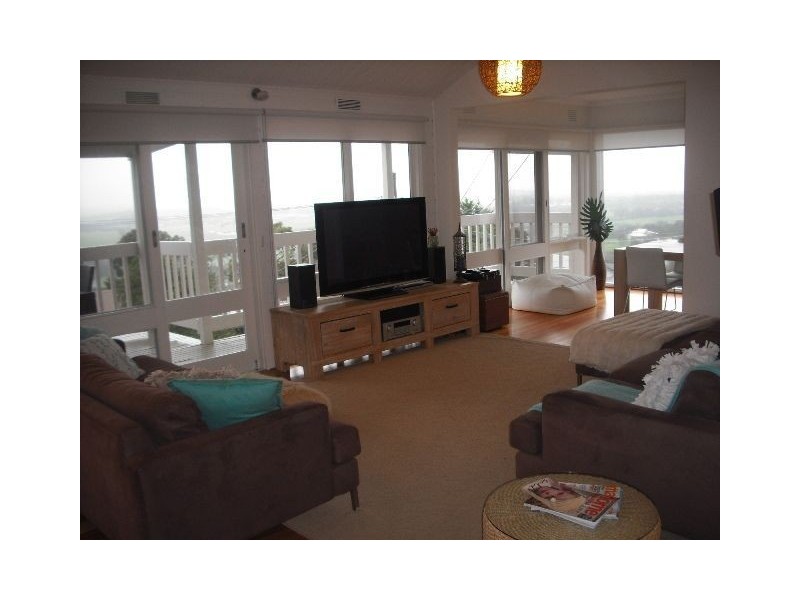 17 Brighton Crescent, Mount Eliza VIC 3930