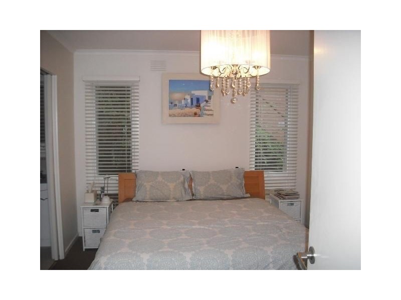 17 Brighton Crescent, Mount Eliza VIC 3930