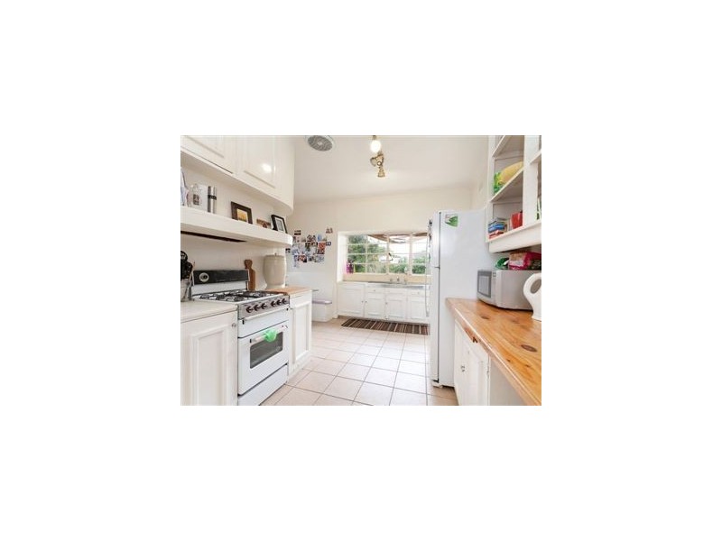 15 Liddesdale Avenue, Frankston South VIC 3199