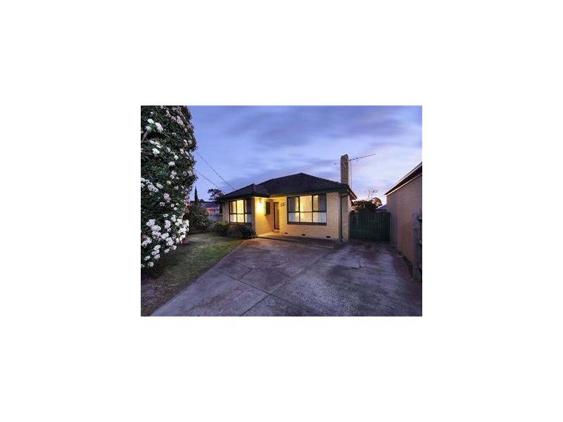 13 Screen Street, Frankston VIC 3199