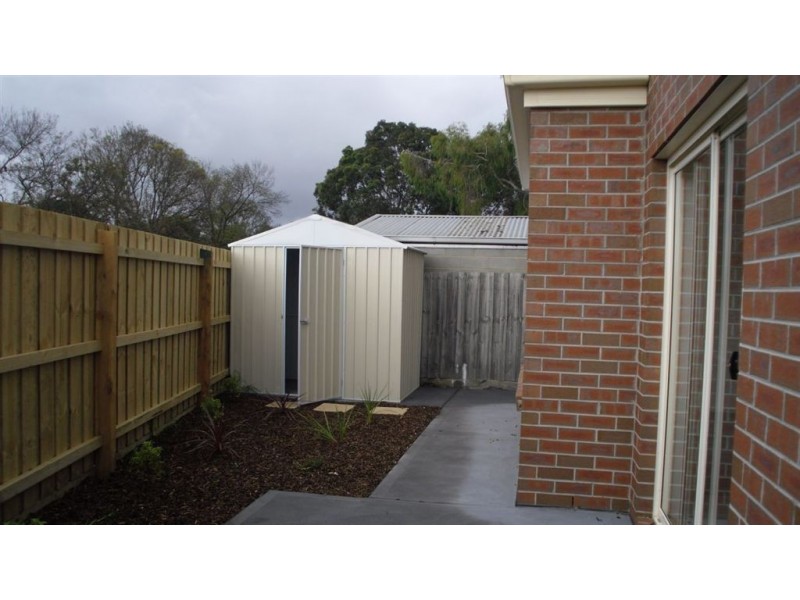 2/39 Jacana Avenue, Frankston VIC 3199